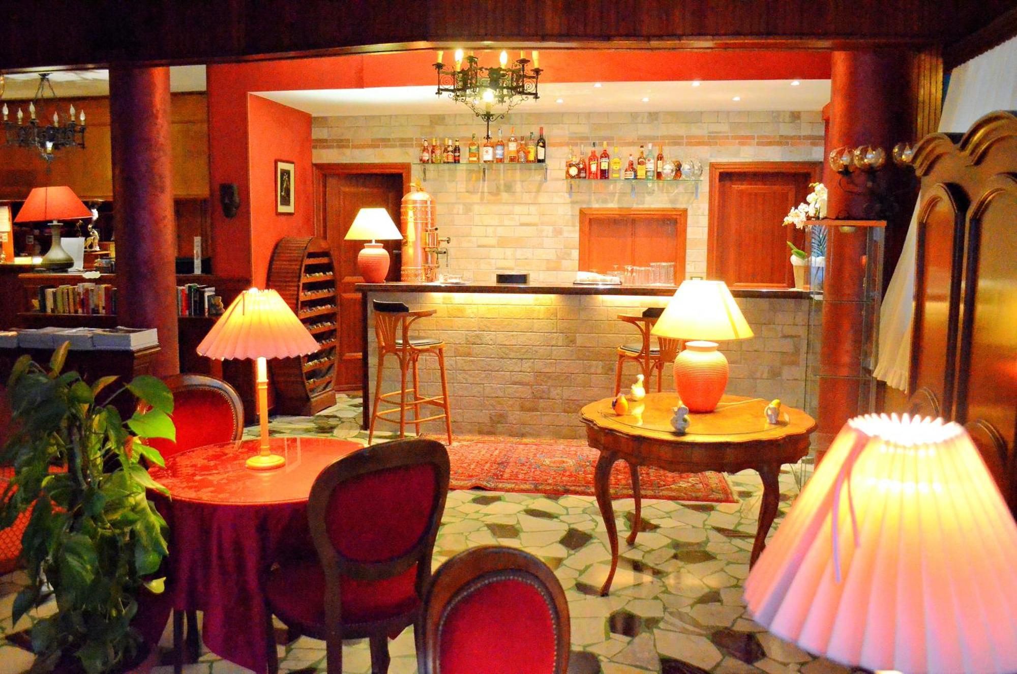 La Riserva Di Castel D'appio- Charme & Relax