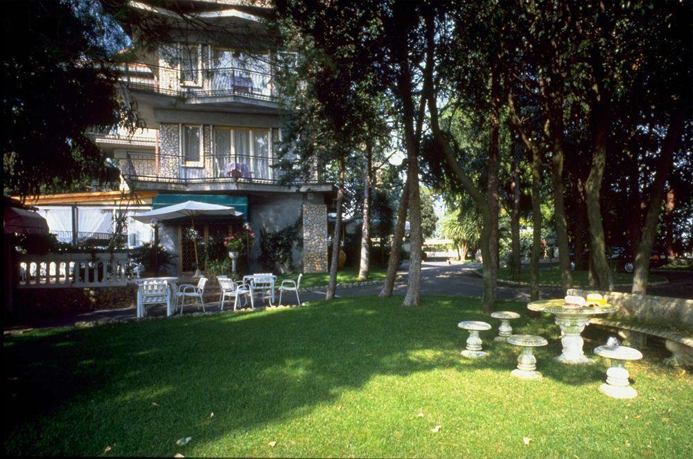 La Riserva Di Castel D'appio- Charme & Relax 3* Ventimiglia