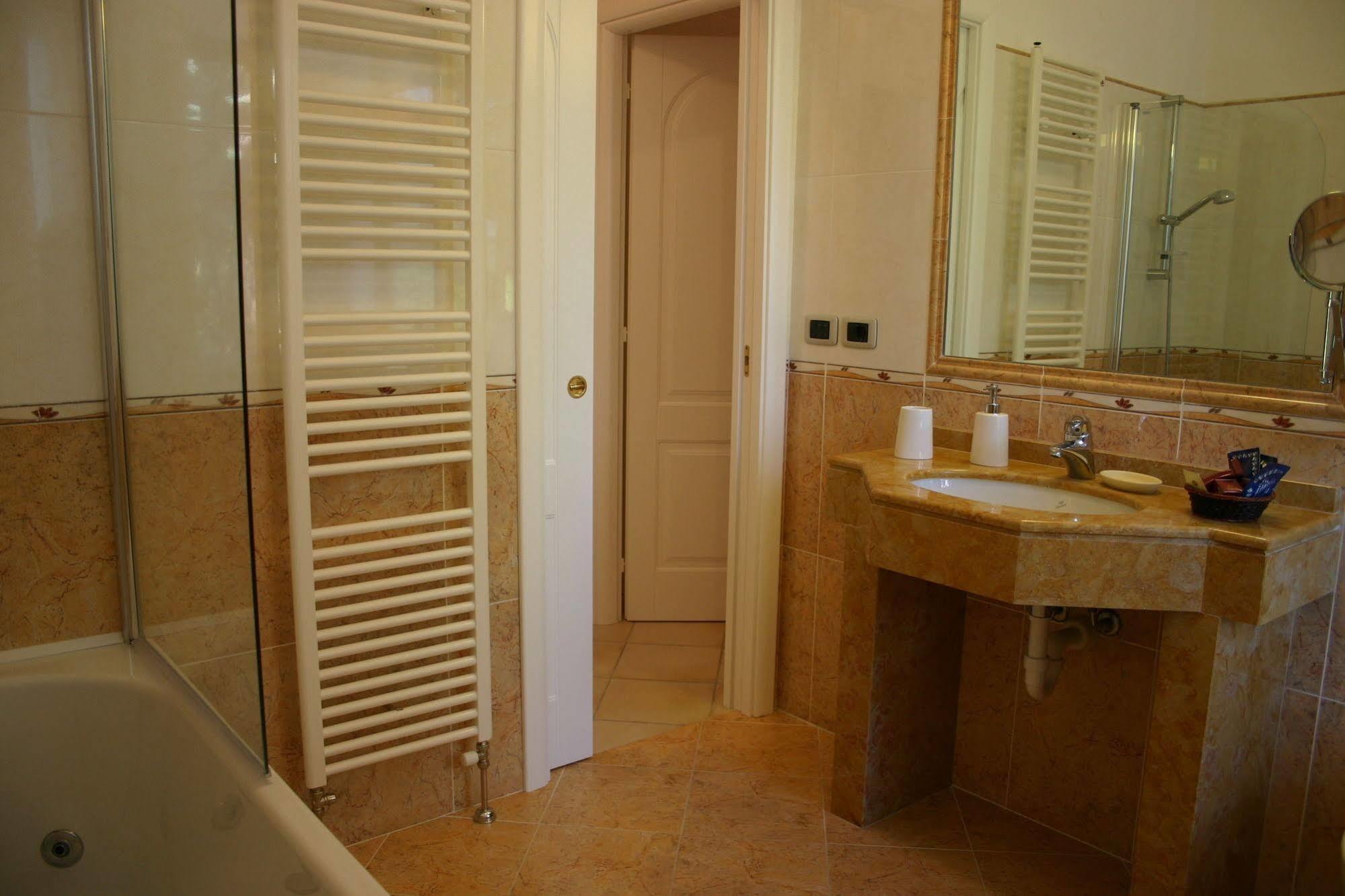 Hotel La Riserva Di Castel D'appio- Charme & Relax Ventimiglia